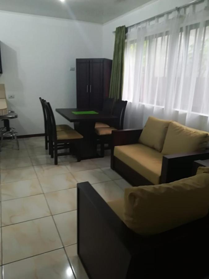 Apartamento Lopez Y Azofeifa Portete Esterno foto